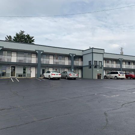 Royal Inn & Suites Knoxville Ngoại thất bức ảnh